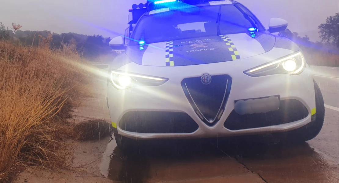 Una decena de carreteras continúan cortadas en la provincia de Cáceres