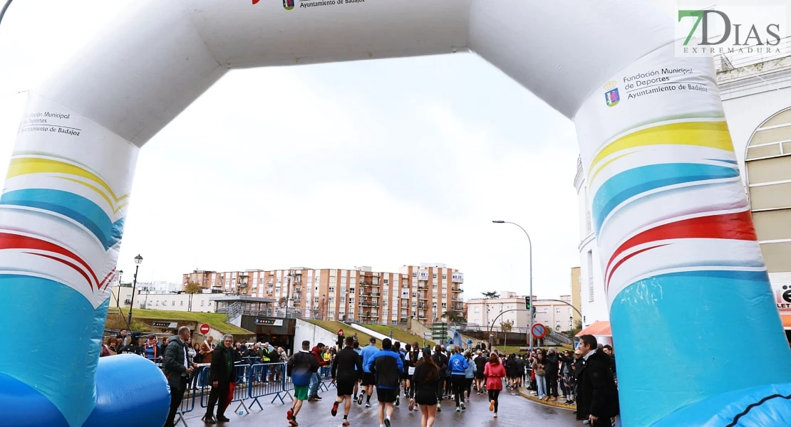 Imágenes del 40º Cross Popular Vuelta al Baluarte en Badajoz