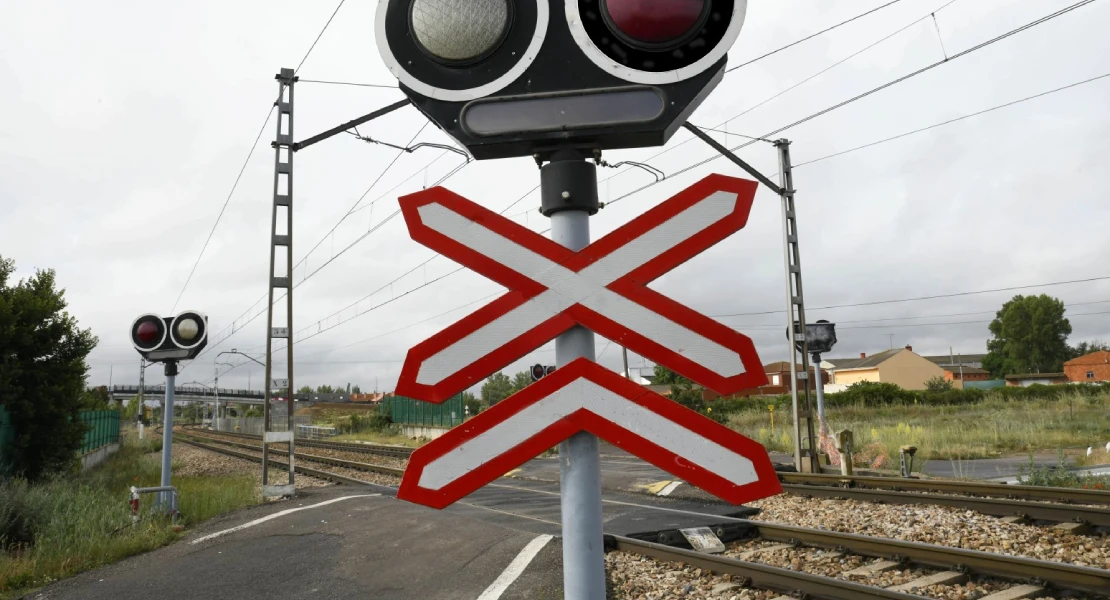 Renuevan 18 pasos a nivel en Badajoz y Huelva