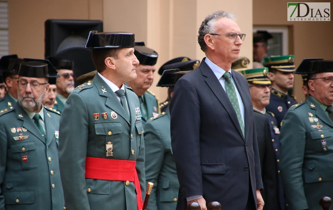 Badajoz despide al general de la Guardia Civil José Manuel Santiago Marín