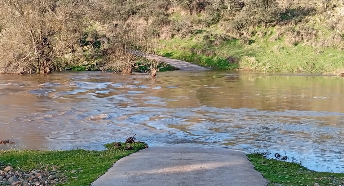 Vecinos de Cáceres vuelven a quedar aislados ante la falta de soluciones
