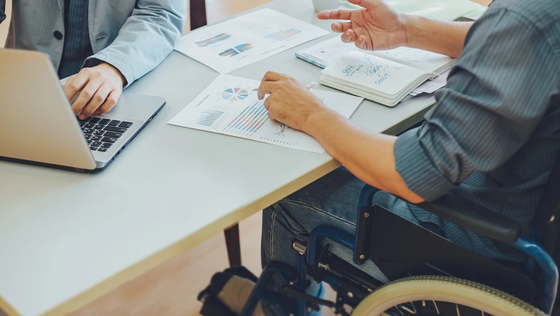 La Junta publica ayudas de hasta 14.000 € para contratar a personas con discapacidad