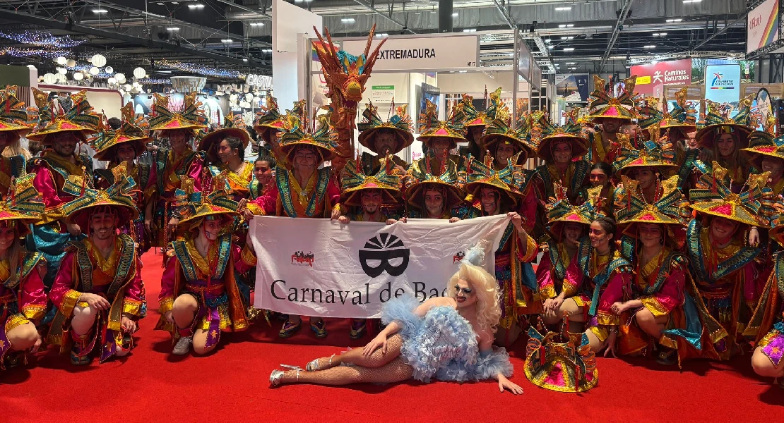 Cambalada lleva el Carnaval de Badajoz al mundo entero desde FITUR