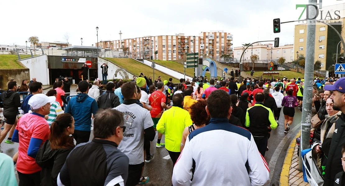 Imágenes del 40º Cross Popular Vuelta al Baluarte en Badajoz