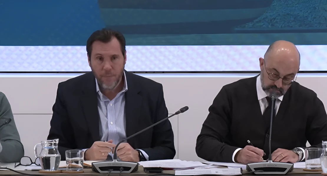 Puente apunta a un fallo de fabricación en el carril como posible causa del accidente de Adamuz