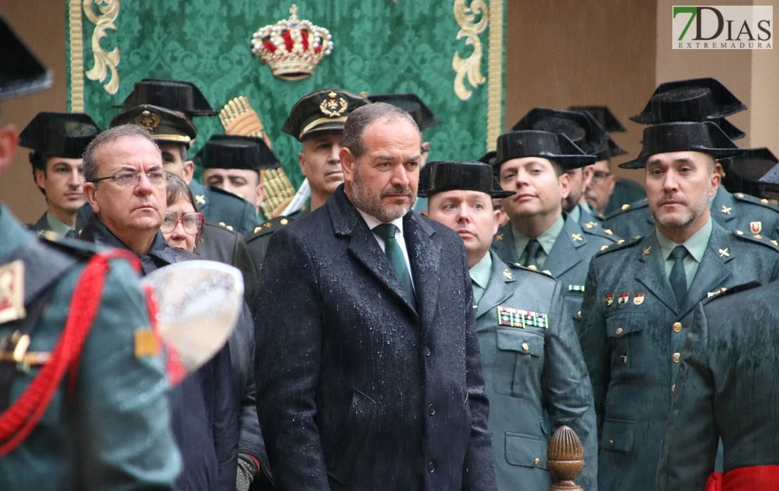 Badajoz despide al general de la Guardia Civil José Manuel Santiago Marín