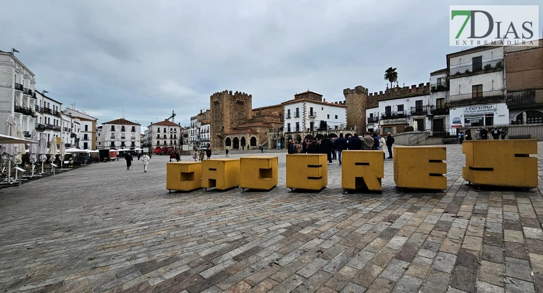 Cáceres cierra las instalaciones deportivas y los parques ante la alerta por fuertes vientos