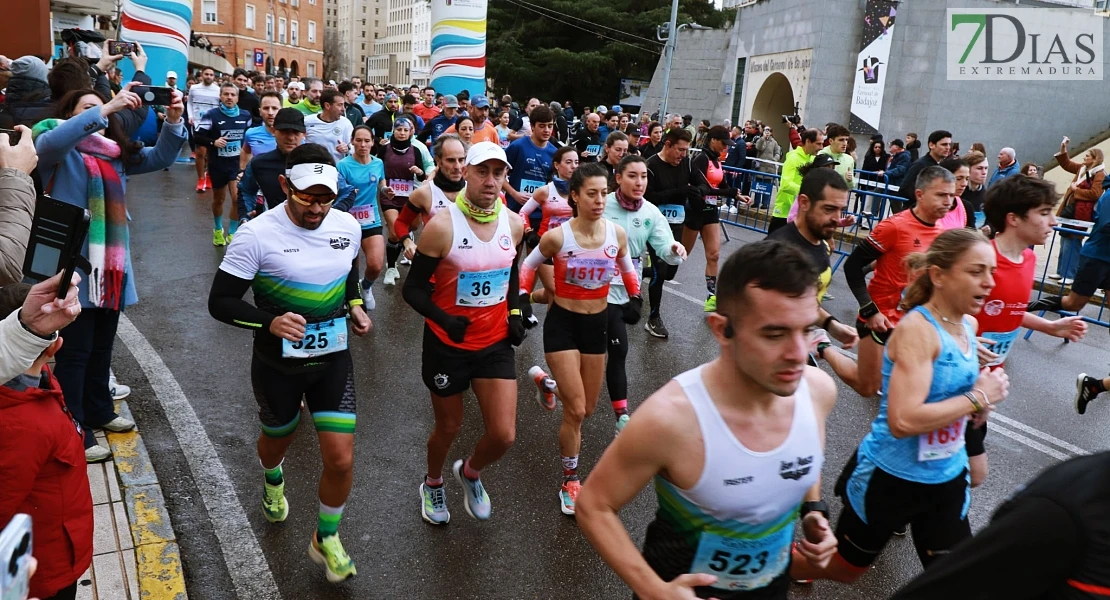 Imágenes del 40º Cross Popular Vuelta al Baluarte en Badajoz