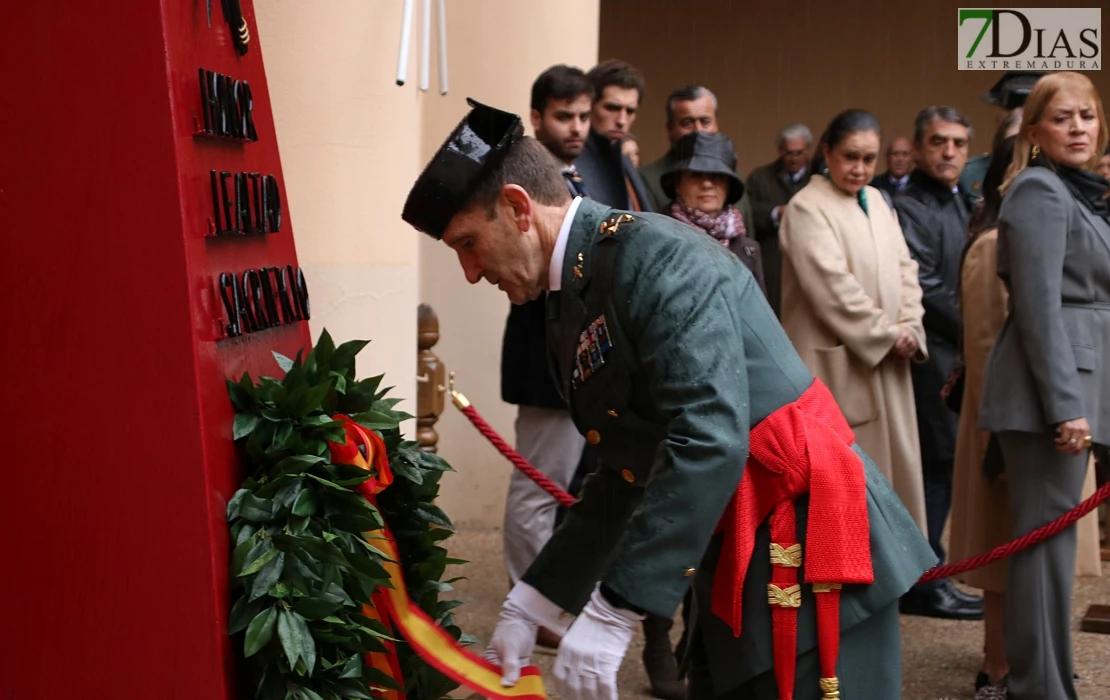 Badajoz despide al general de la Guardia Civil José Manuel Santiago Marín