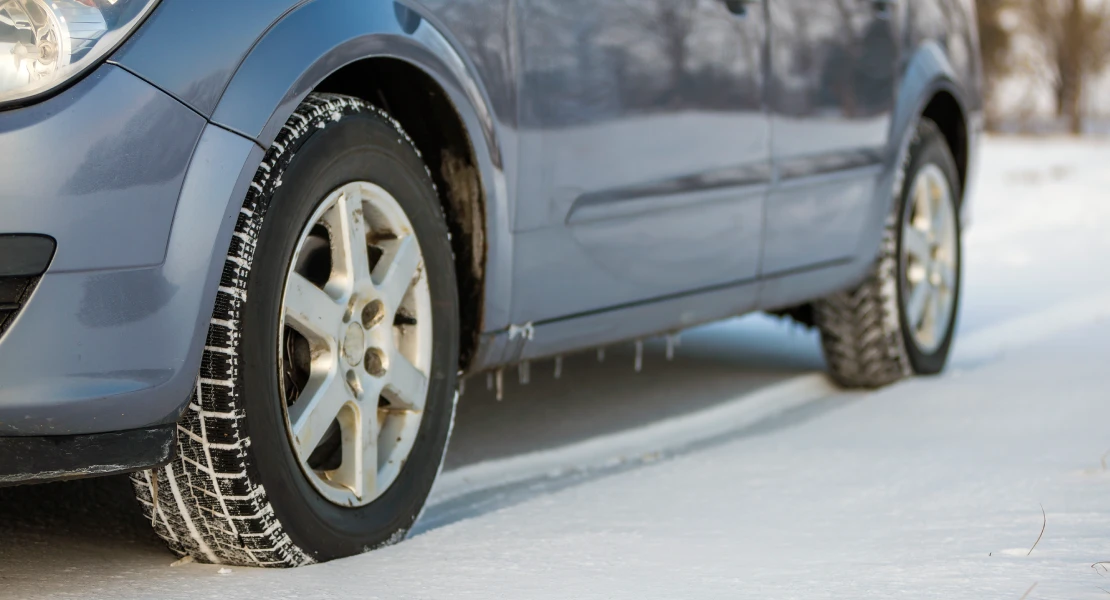 Recomendaciones de la DGT para planificar los viajes ante la borrasca Francis