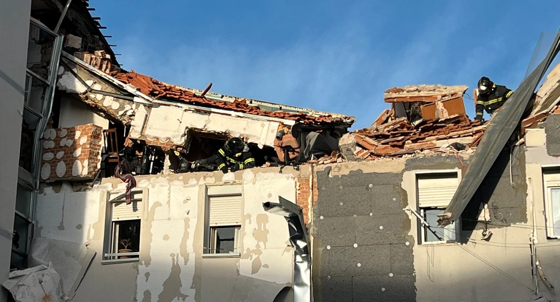 La explosión de una vivienda deja un muerto y varios heridos