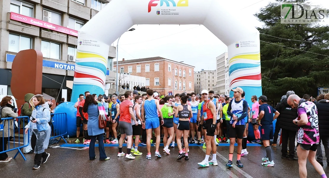Imágenes del 40º Cross Popular Vuelta al Baluarte en Badajoz