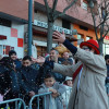 Miles de sonrisas reciben la cabalgata y a sus Reyes Magos en Badajoz