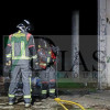 Amplio dispositivo para extinguir un incendio en Montijo