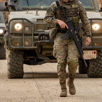 Carros de combate israelíes atacan a una patrulla española en Líbano