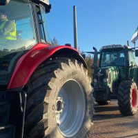 2.500 tractores toman las carreteras extremeñas en una protesta "masiva y rotunda"