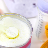 Amplían la alerta alimentaria por leche infantil en polvo: nuevos productos retirados