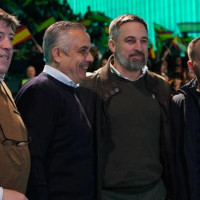 Abascal presiona a Guardiola y exige entrar en el Gobierno de Extremadura