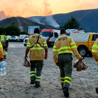 138 bomberos forestales firman sus nuevos contratos anuales en Extremadura