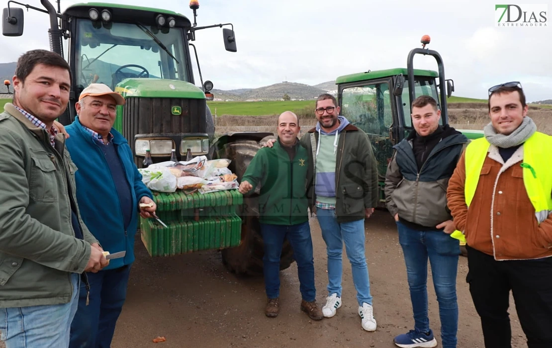Imágenes de la tractorada en Extremadura para protestar por el acuerdo de Mercosur