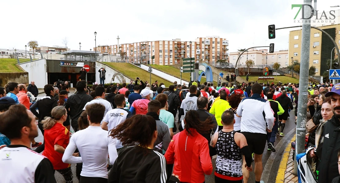 Imágenes del 40º Cross Popular Vuelta al Baluarte en Badajoz