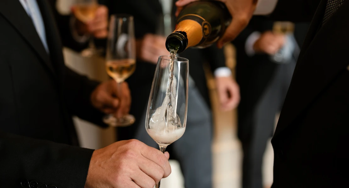 Exigen la destitución del representante de Almendralejo en la D.O. Cava por traición