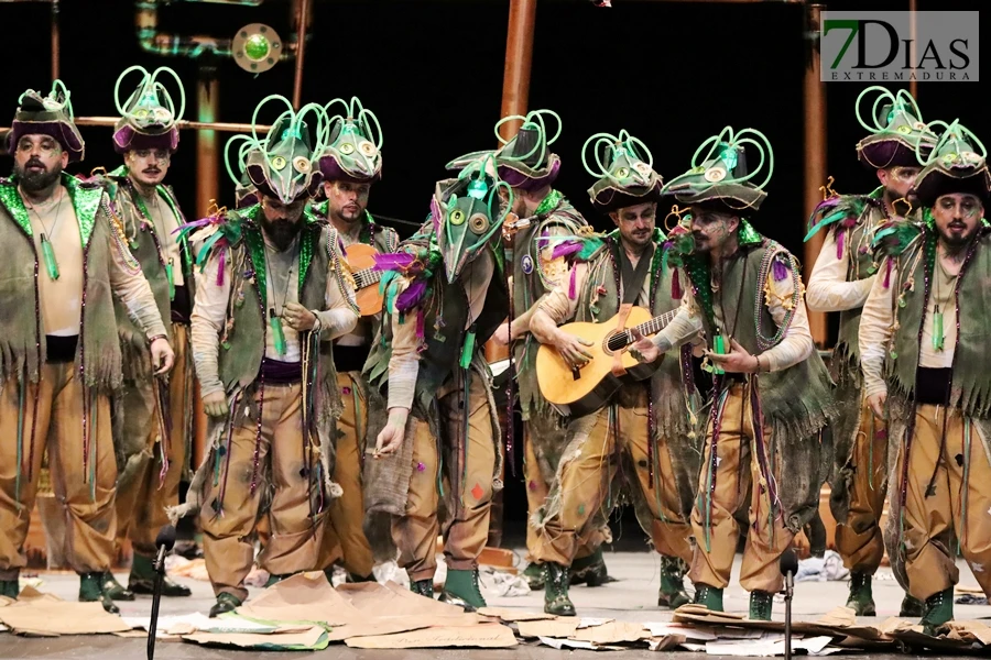 Actuación y entrevista de la murga Se Mace Tarde en preliminares del COMBA 2026