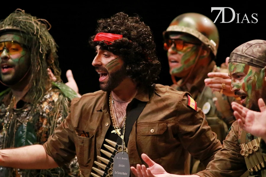 Actuación y entrevista de la murga De Turuta Madre en Semifinales del COMBA 2026