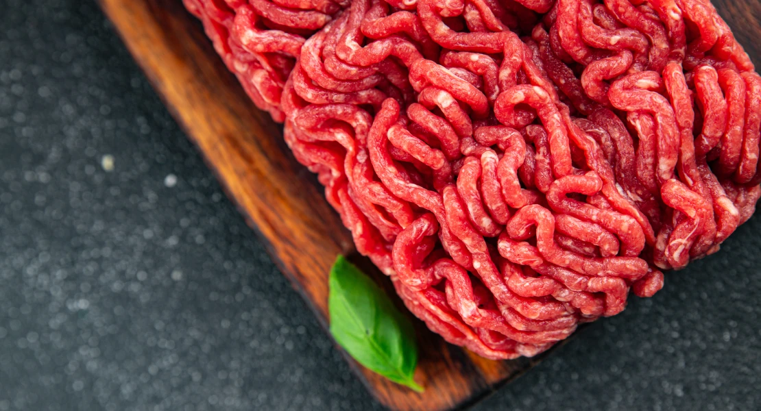 Alerta por posible presencia de fragmentos de plástico en carne picada de España