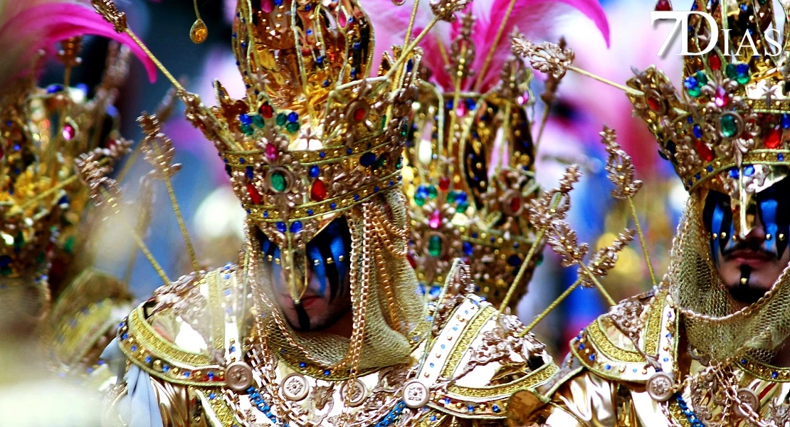 Los mejores primeros planos del Gran Desfile del Carnaval de Badajoz 2026