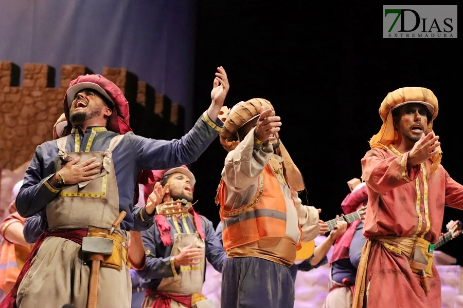 Actuación y entrevista de la murga Al Maridi en el COMBA 2026