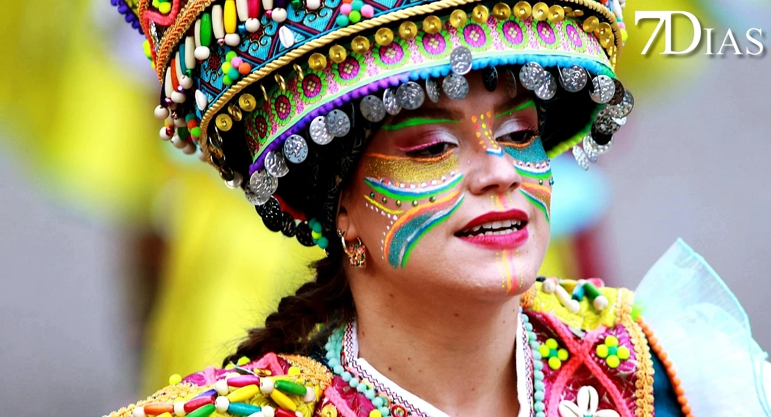 Los mejores primeros planos del Gran Desfile del Carnaval de Badajoz 2026