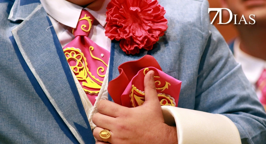 Actuación y entrevista a la murga Gitano y de Badajó en Semifinales del COMBA 2026