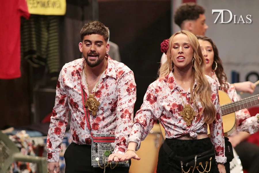 Actuación y entrevista de la murga Los Deskaraos en preliminares del COMBA 2026