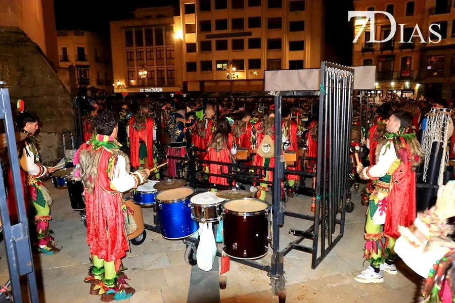 El Carnaval continúa en las calles de Badajoz gracias a 'De Plaza en Plaza'
