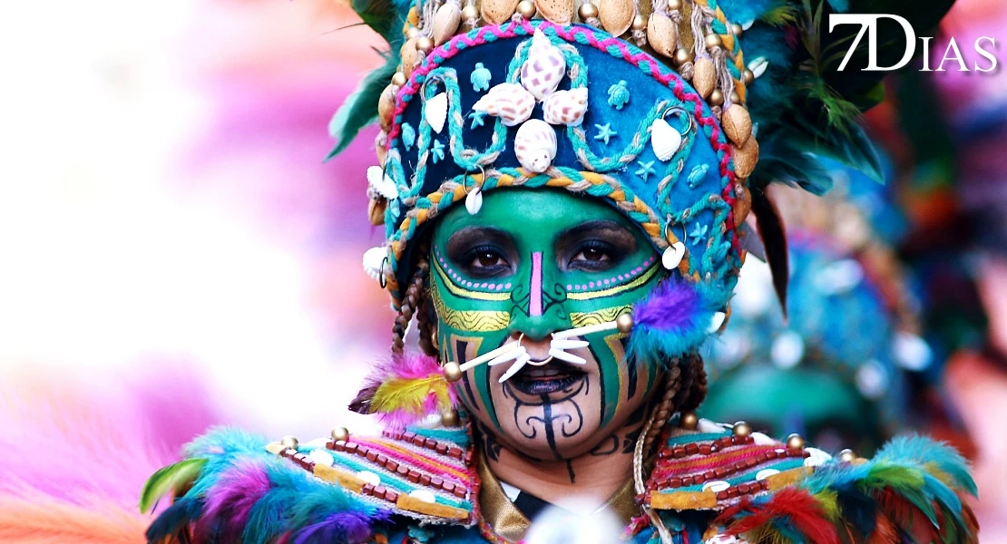 Los mejores primeros planos del Gran Desfile del Carnaval de Badajoz 2026