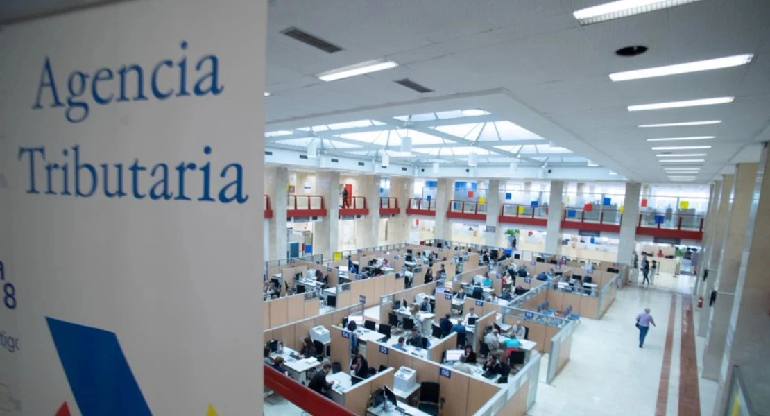 Ya puedes comprobar si la Renta 2025 te saldrá a pagar o a devolver