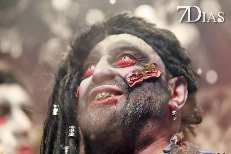 Actuación y entrevista de la murga Marwan en la final del COMBA 2026