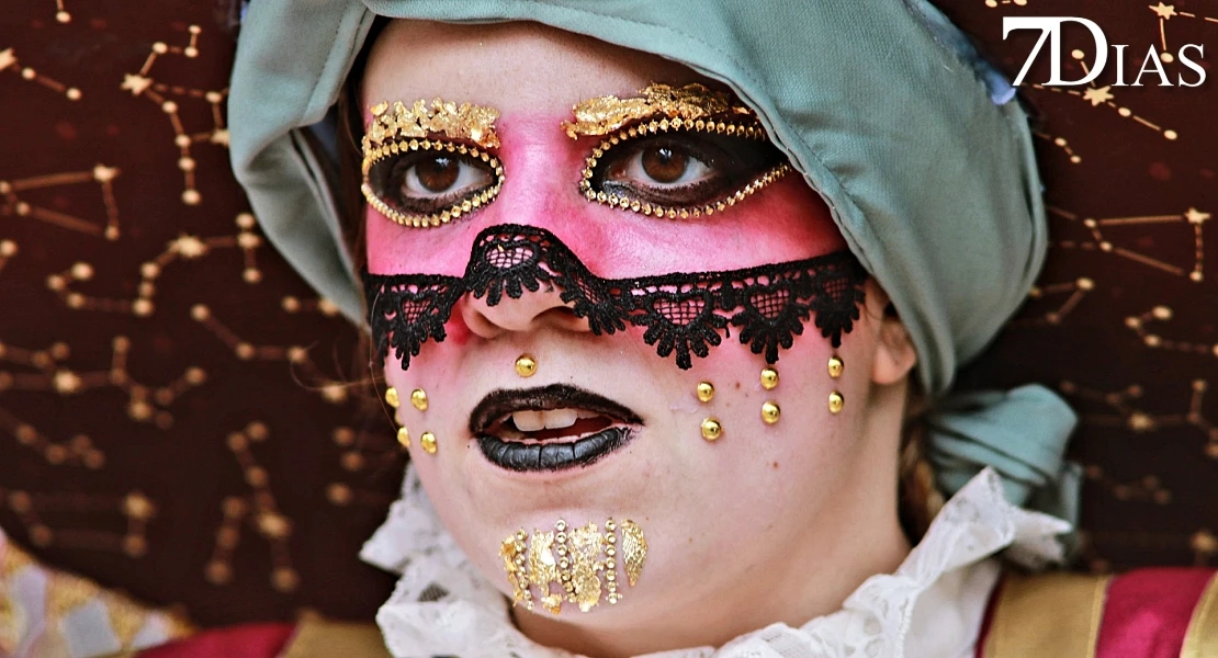 Los mejores primeros planos del Gran Desfile del Carnaval de Badajoz 2026