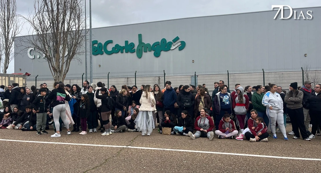 Así ha sido el macroensayo de comparsas 2026