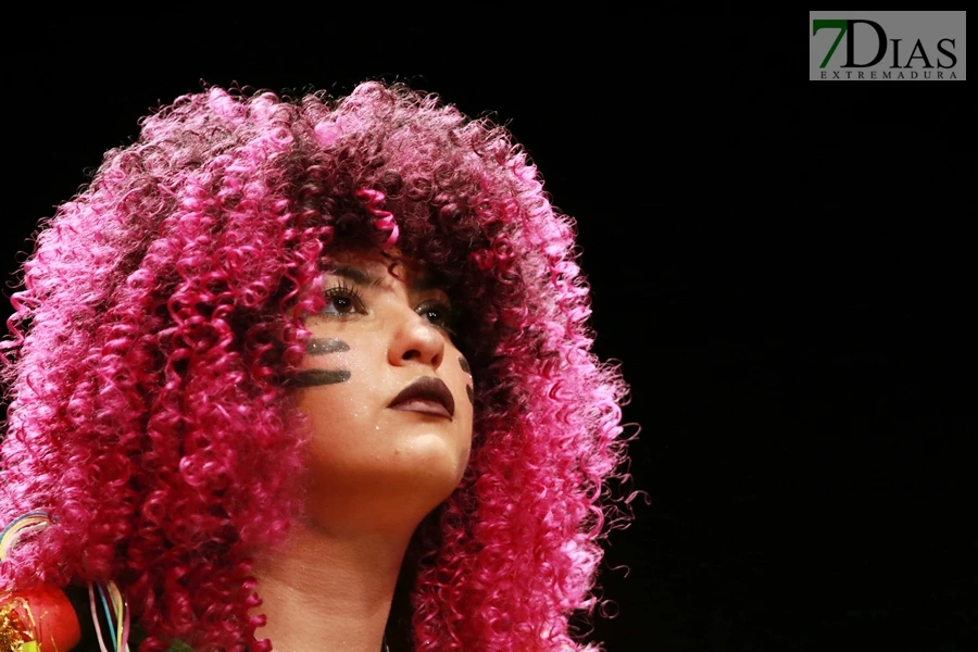 Actuación y entrevista de la murga Murger Queen en preliminares del COMBA 2026