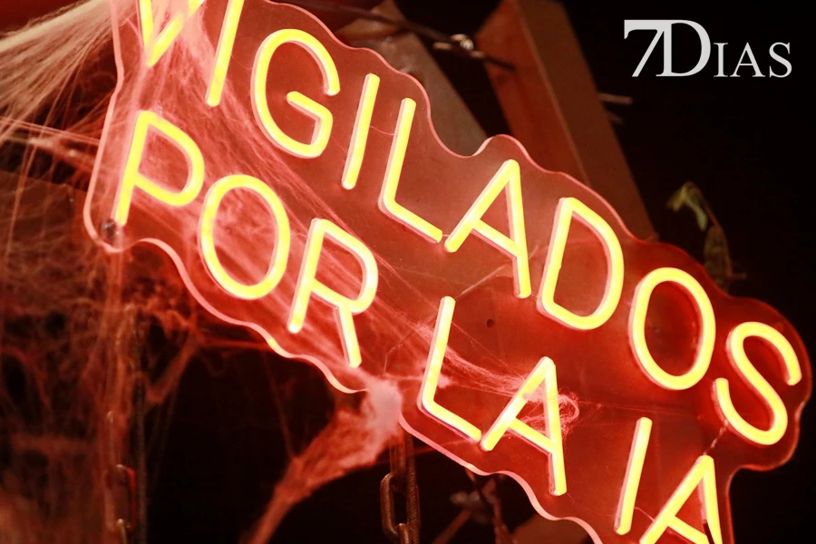 Actuación y entrevista de la murga Marwan en la final del COMBA 2026