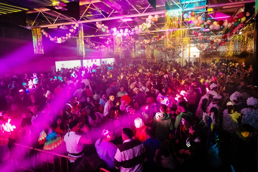 El carnaval sanvicenteño arranca a lo grande con el multitudinario desfile infantil