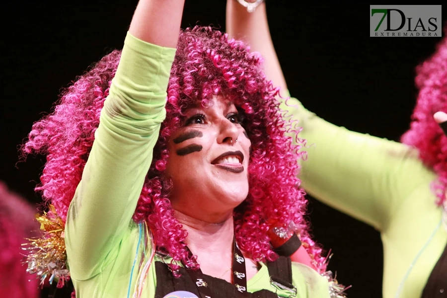 Actuación y entrevista de la murga Murger Queen en preliminares del COMBA 2026