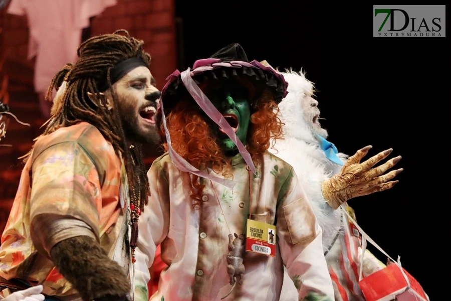 Actuación y entrevista de la murga Los Lingartos en preliminares del COMBA 2026