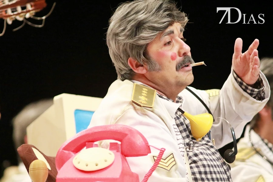 Actuación y entrevista de la murga Los Camballotas en Semifinales del COMBA 2026