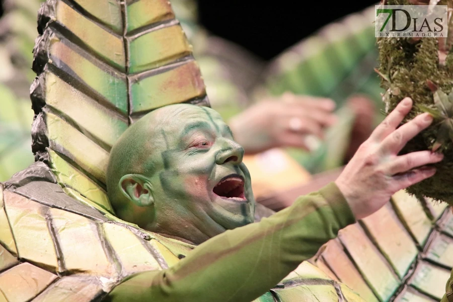 Actuación y entrevista de la murga Los Rayanos en preliminares del COMBA 2026