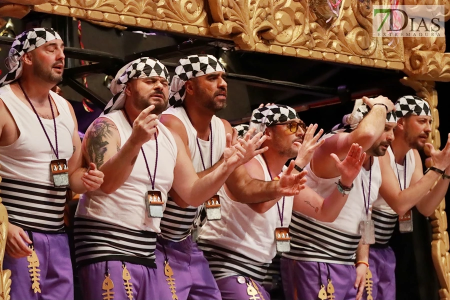 Actuación y entrevista de la murga Los Water Closet en preliminares del COMBA 2026