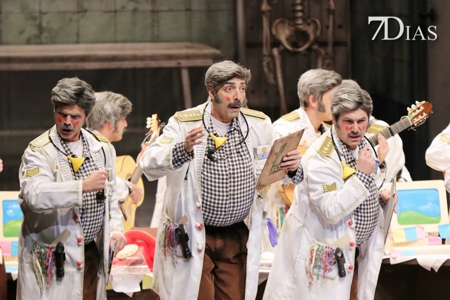 Actuación y entrevista de la murga Los Camballotas en preliminares del COMBA 2026