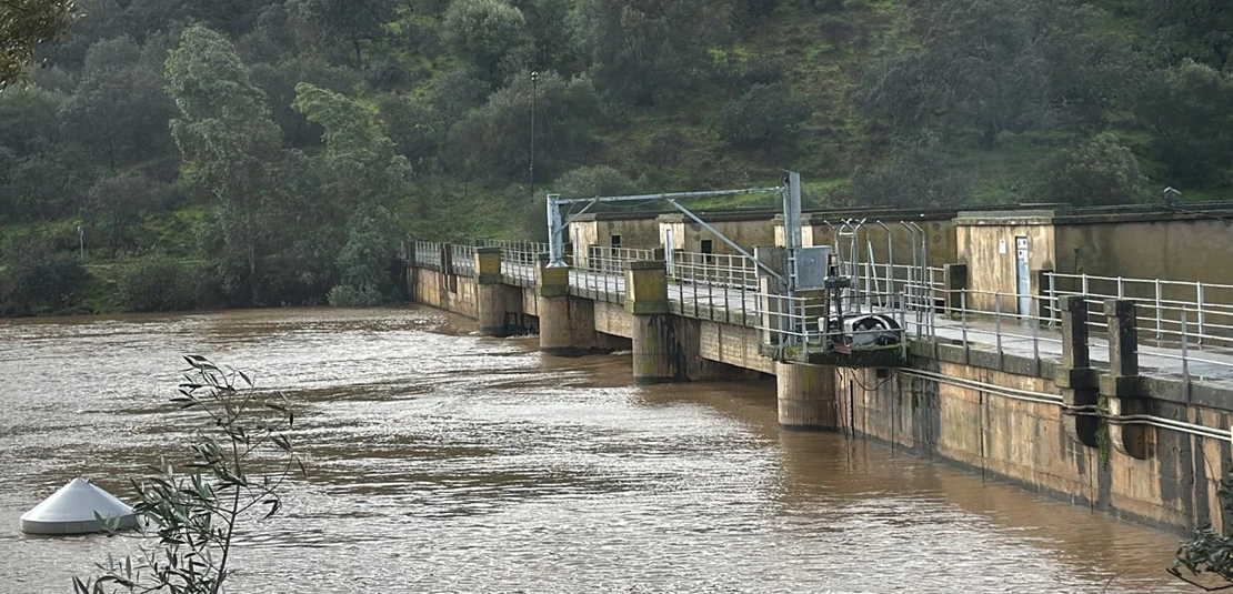 El CPEI se emplea a fondo en las evacuaciones por los efectos de la borrasca